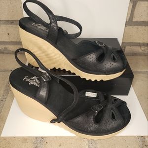 Very Volatile black sandals wedge heel
